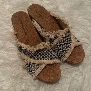 Lucky Brand Shoes Wedge Size 8 Women’s Sandal Cream Black